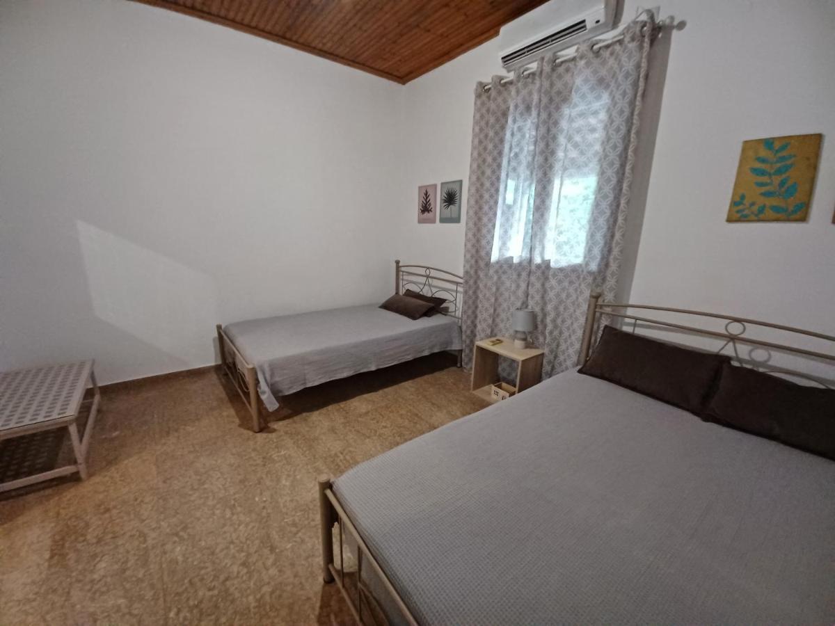 Beach House For Up To 9 People Near Olympia Katákolo Kültér fotó
